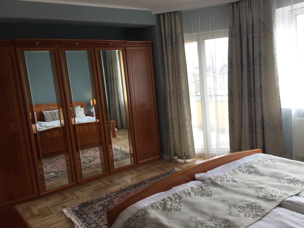 Kiem Premium Apartments Braşov Exterior foto