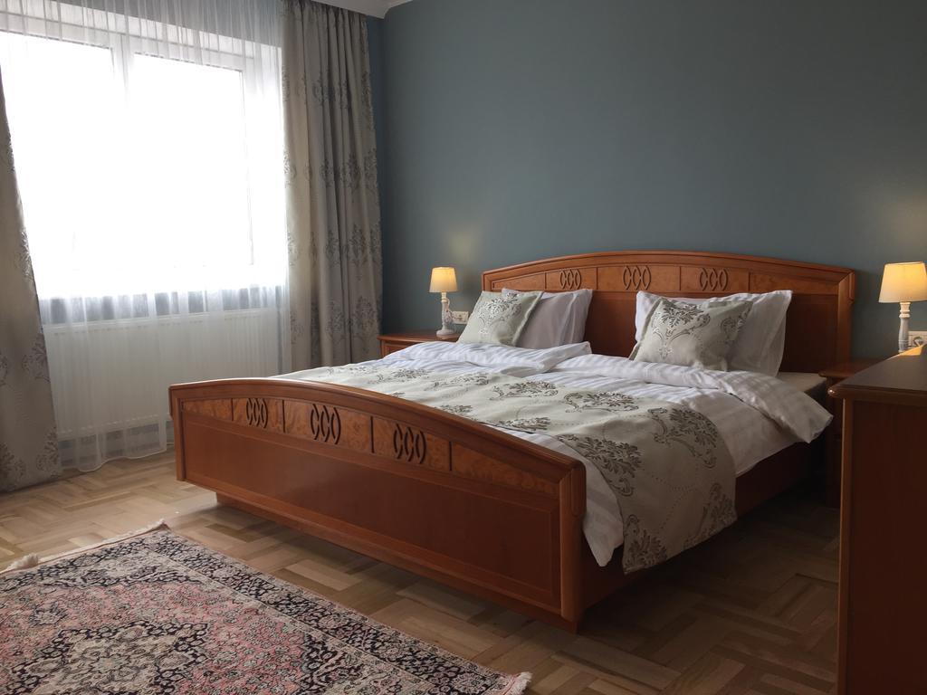 Kiem Premium Apartments Braşov Exterior foto